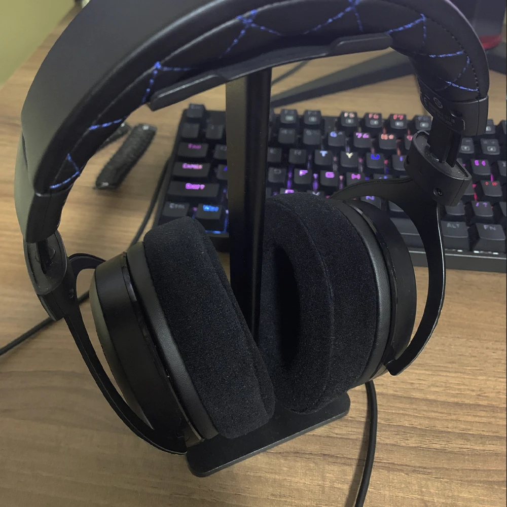 CORSAIR HS 