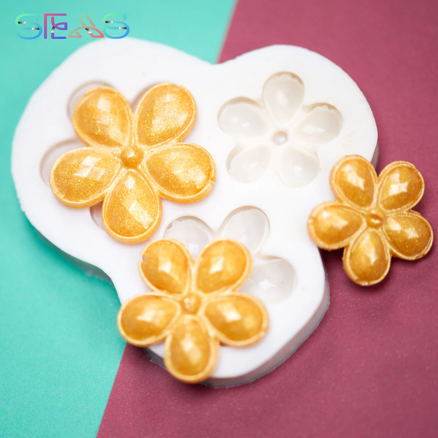 

3 Flowers Silicone Mold Cake Decorating Tools Birthday Cake Plugin Candy Kitchen Tools Free Shipping Bakery Silicone Molds