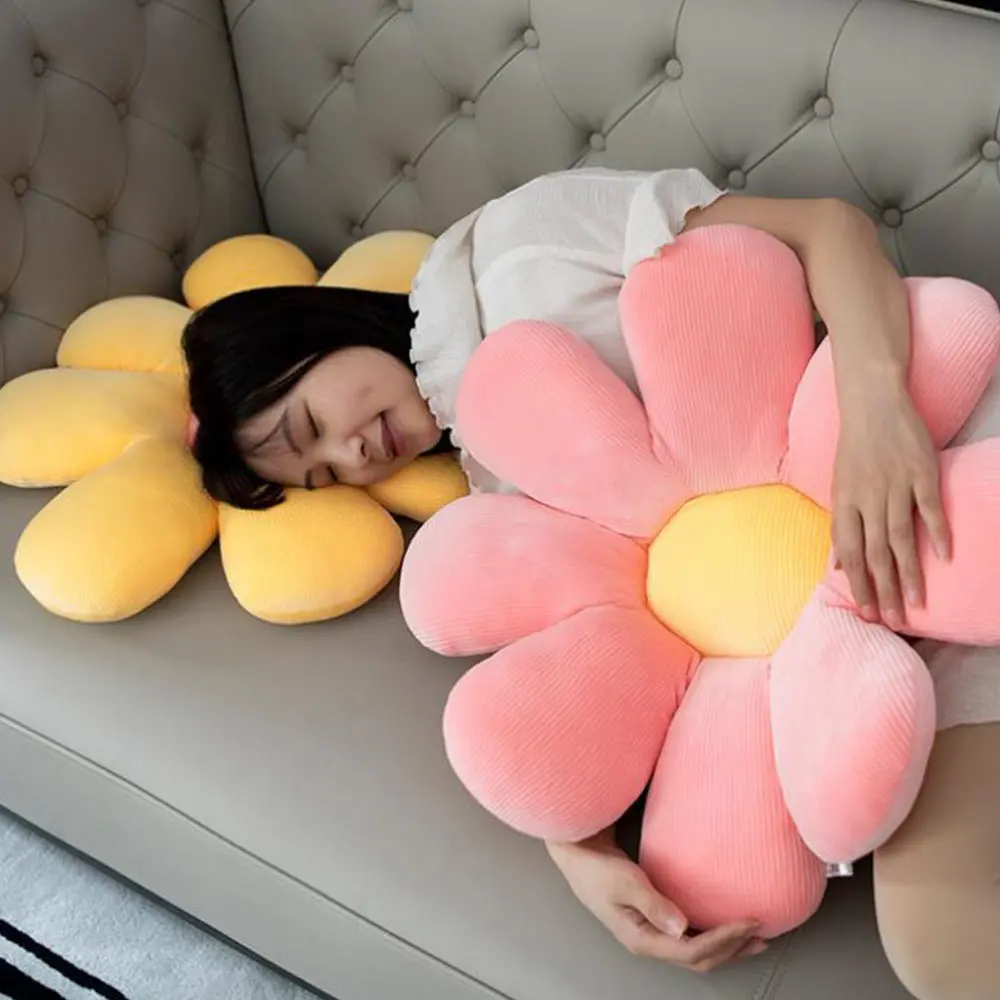 

1pc Delicate Flower Design Seat Cushion Plush Cushion Pillow for Home