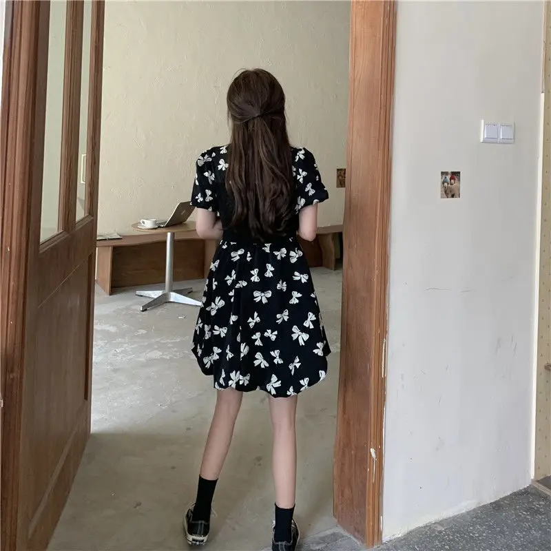 

Summer 2021 New Youth Platycodon Grandiflorum Story Bow Printed Waist-Controlled Slimming Short-Sleeved Dress