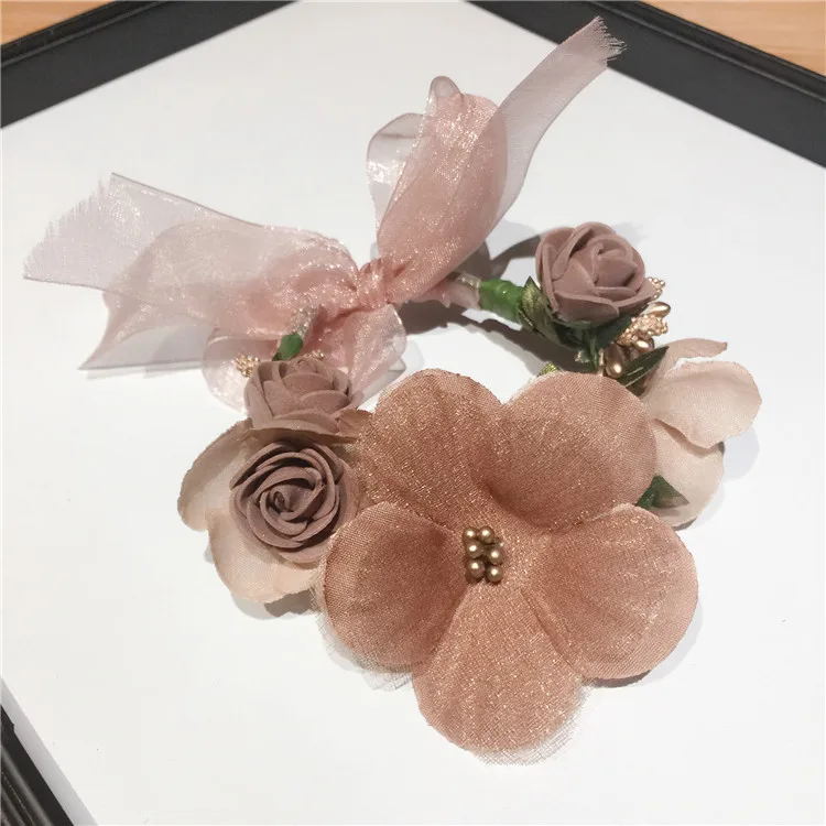 

Bohemian Style Woman Hair Flower Crown Wedding Party Vacation Hair Wreath Garland Girls Flower Headband Brown Hair Accessories