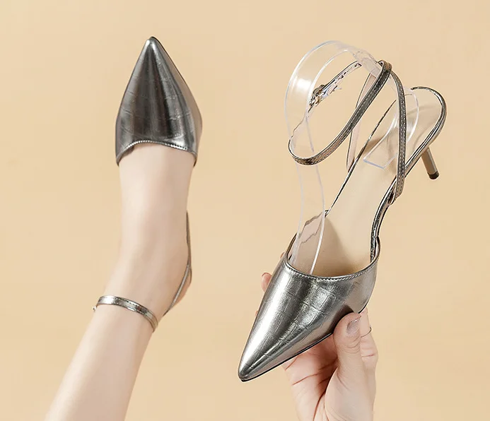 

New style European American style half Baotou sandals in 2021 summer with fine heel and sharp leather buckle one button with a03