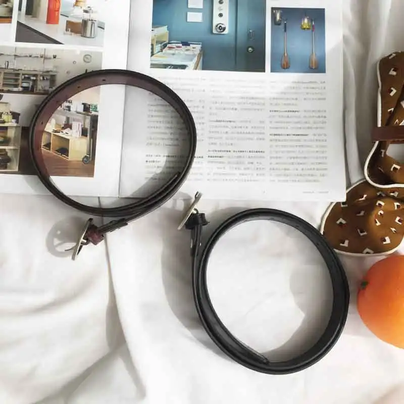 

New men's leather belts Fashion retro round buckles solid color versatile belts