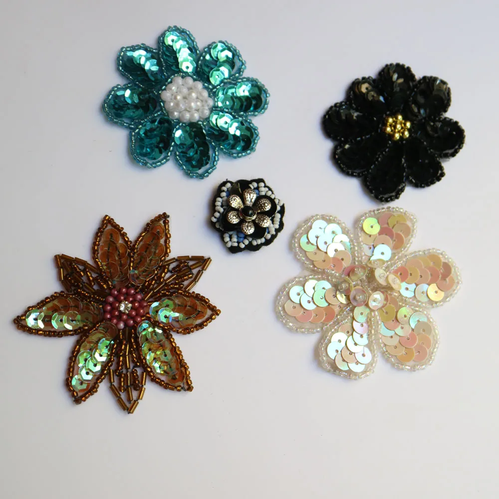 

2pcs/lot sewing flower beaded appliques patches for clothing DIY sew on rhinestone patch Embroidery parches bordados para ropa