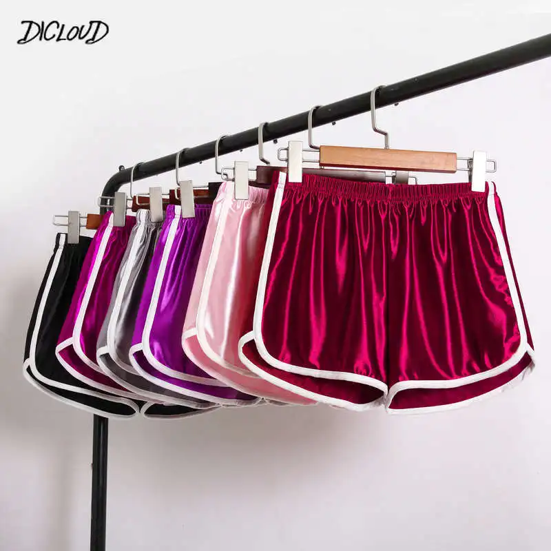 Шорты женские свободного покроя для фитнеса и тренировок в стиле пэчворк