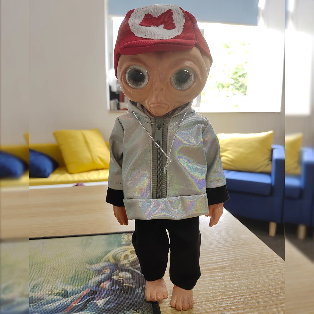 

Alien Prop Lil Mayo Area 51 Roswell Extraterrestrial UFO Haunted House Halloween Decoration Latex Alien Doll 25cm Can Stand