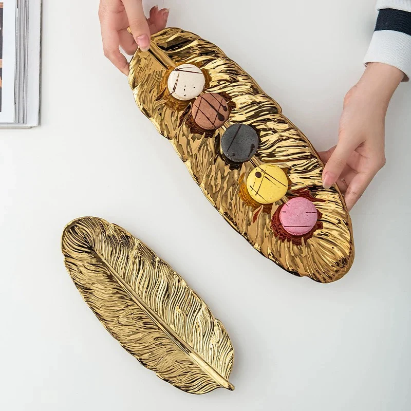 Керамическая Роскошная золотая тарелка в форме листа закуска десертные тарелки