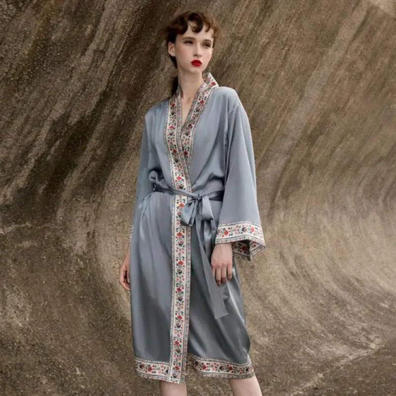 

Nightgown Women's 100% Silk Midi Kimono Gown Sexy Floral Exquisite Bathrobe Loose BRIDAL Wedding Robe Printed Sleepwear Negligee