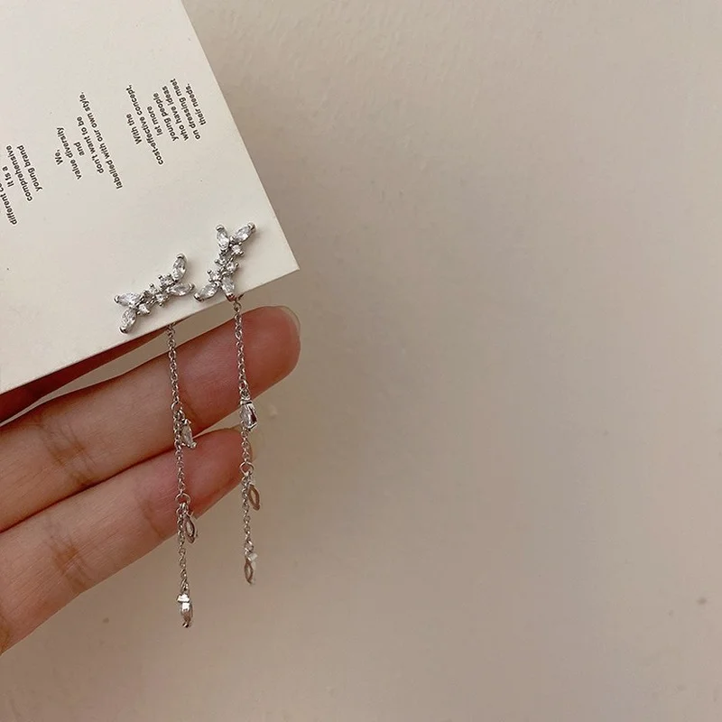 

Элегантные длинные висячие серьги с кисточками для женщин и девушек, простые серьги в французском стиле с кристаллами, новинка 2021, ювелирны...