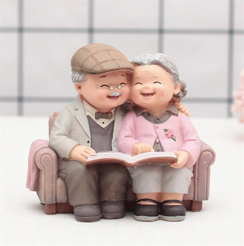 

Grandparents Model Ornament Creative Sweety Lovers Couple Ornaments Modern Home Decoration Living Room For Office Table Gift