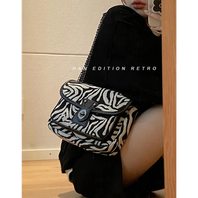

Striped Canvas Bag Women's 2021 Autumn New Fashion Fashion Chain Underarm Bag All-Matching Ins Messenger Bag Underarm Bag