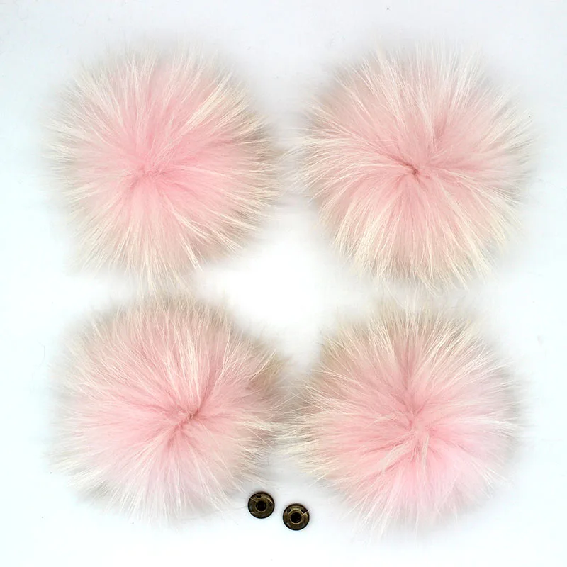5/Lot 13cm Raccoon Fur Pom Pom with Snap Buttons Off white Pompoms For Crochet Knitted Hats Caps Fluffy Winter pompon Beanies