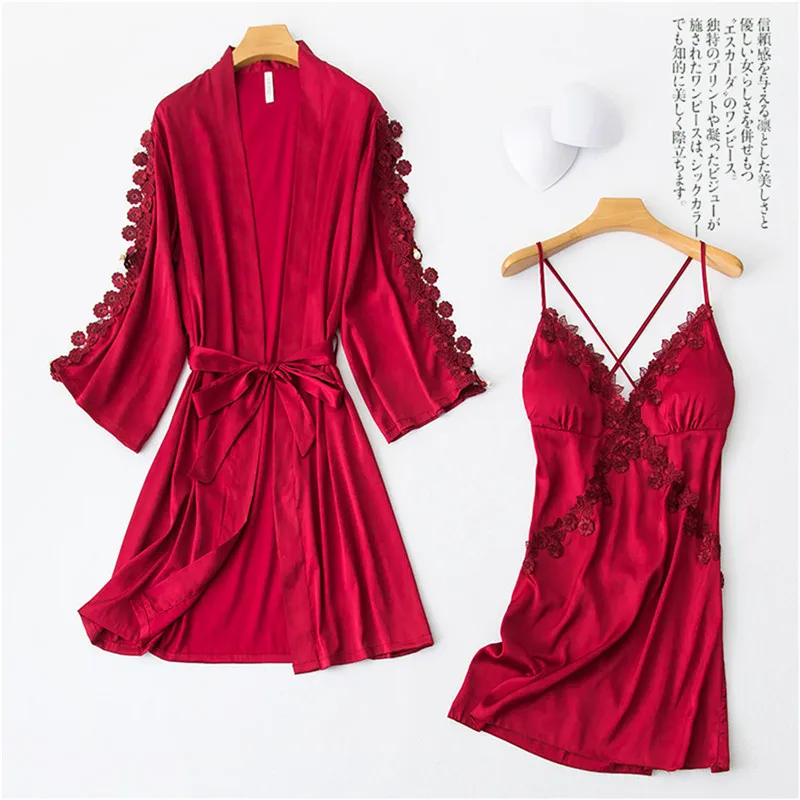 Комплект женский кружевной с длинным рукавом пикантная ночная рубашка