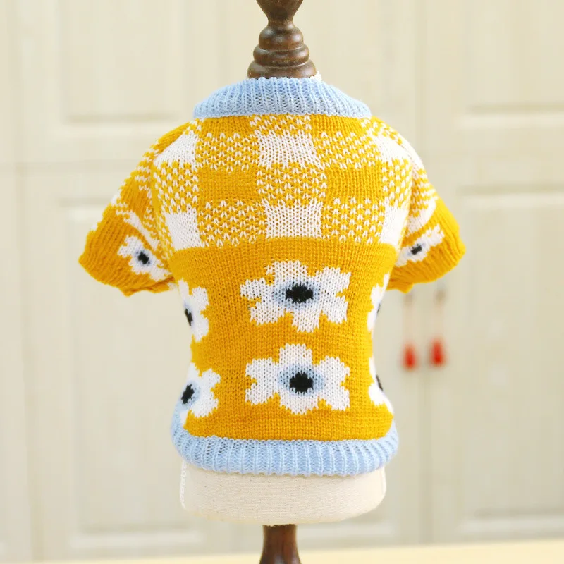

Dog Winter Warm Sweater Flower Elk Cute Cartoon Knit Cotton Sweater Comfort Pet Cat Small Puppy Clothing Teddy Winter Clothes