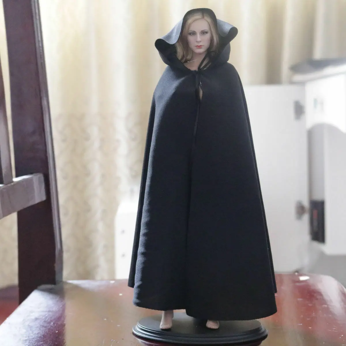 

1:6 Scale Black Soldier CLoak Hooded Cape For 12" PH HT Female Male Body Doll