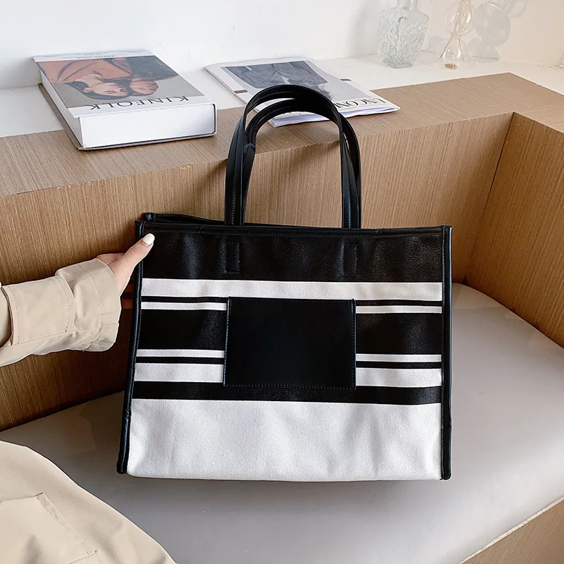 

2021 Summer Autumn New Large-Capacity Portable Fashion Casual Canvas One-Shoulder Wild Ins Tote Women Designer Shopping Bag