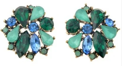 

Gold Color Crystal Women's Earrings 5 Different Variances