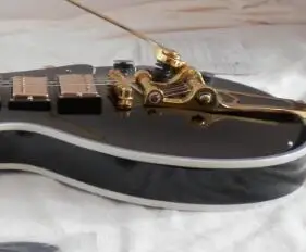 Заводская изготовленная на заказ черная электрическая гитара с Bigsby Tremolo высшее