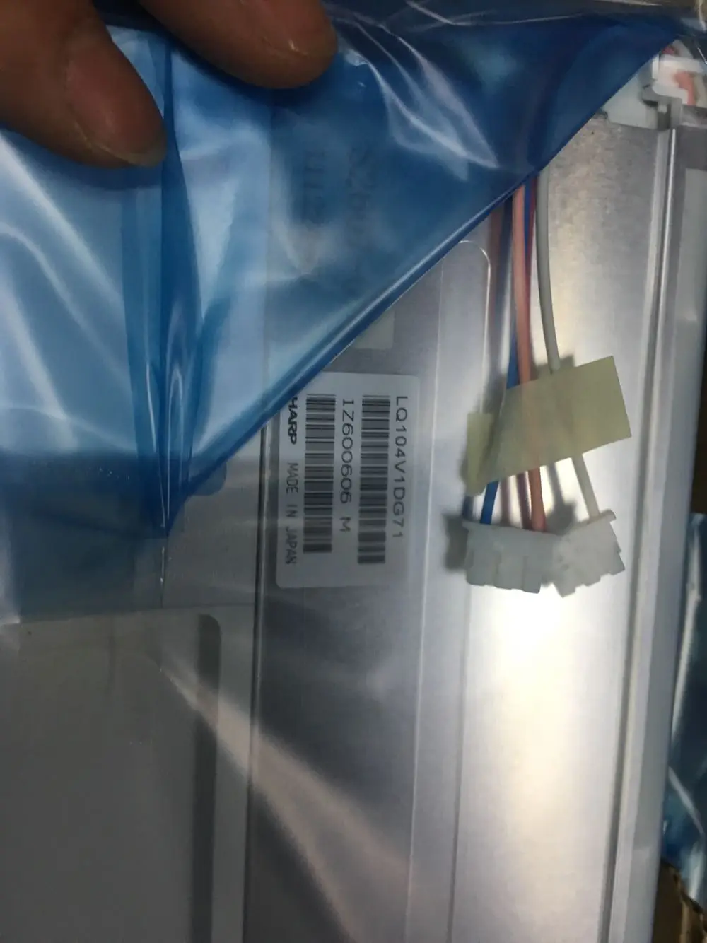

10.4"LQ104V1DG71 LCD Panel 640*480 live photos