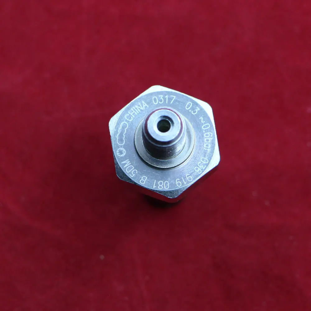 

Apply to Polo Oil sensing plug oil pressure sensor 036 919 081 036919081