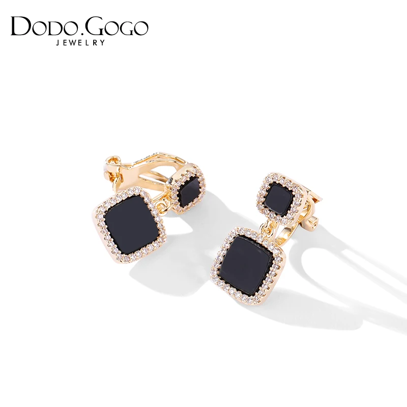 

Simple square earrings