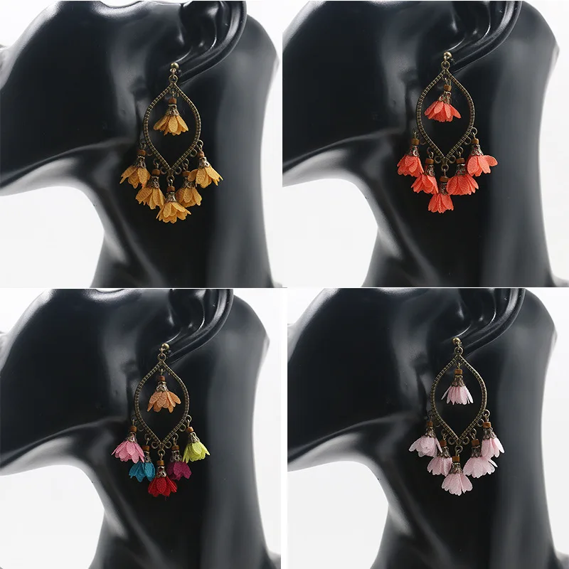 

2021 Temperament Retro Ethnic Bohemian Earrings Ladies Fashion Creative Geometric Alloy Chiffon Flower Pendant Earrings Gift