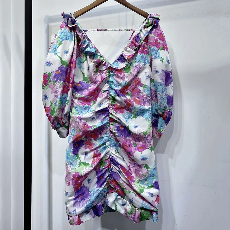 

New real silk printing in the summer of v neck to cultivate morality falbala bubbles iron sleeve
