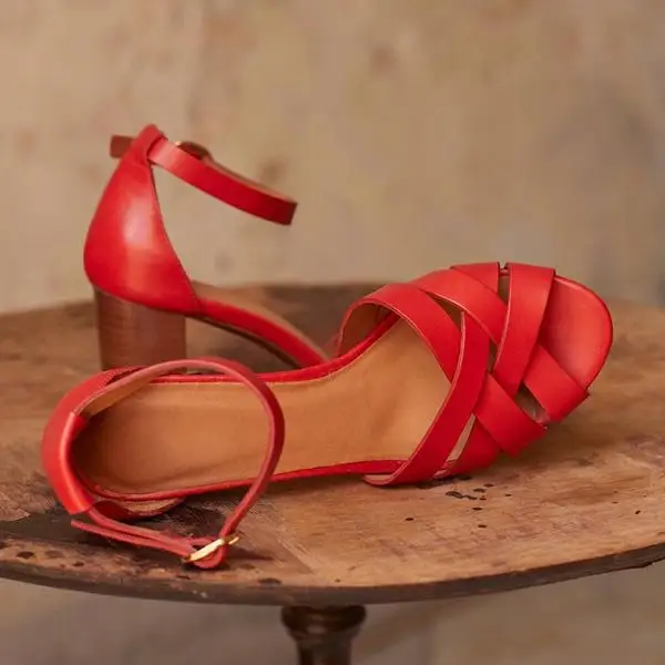 

Wind summer 2019 new high heel thick heel buckle sandals large 40-43sandals