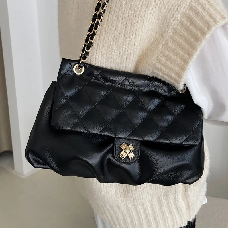 

Large Quilted Shoulder Bags for Women Luxury Soft Leather Crossbody Bag Diamond Lattice Chain Messenger Bag Ladys Chain Handbags