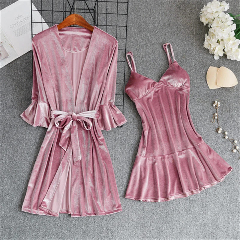 Женская ночная рубашка золотистая бархатная Ночная на бретелях комплект из двух