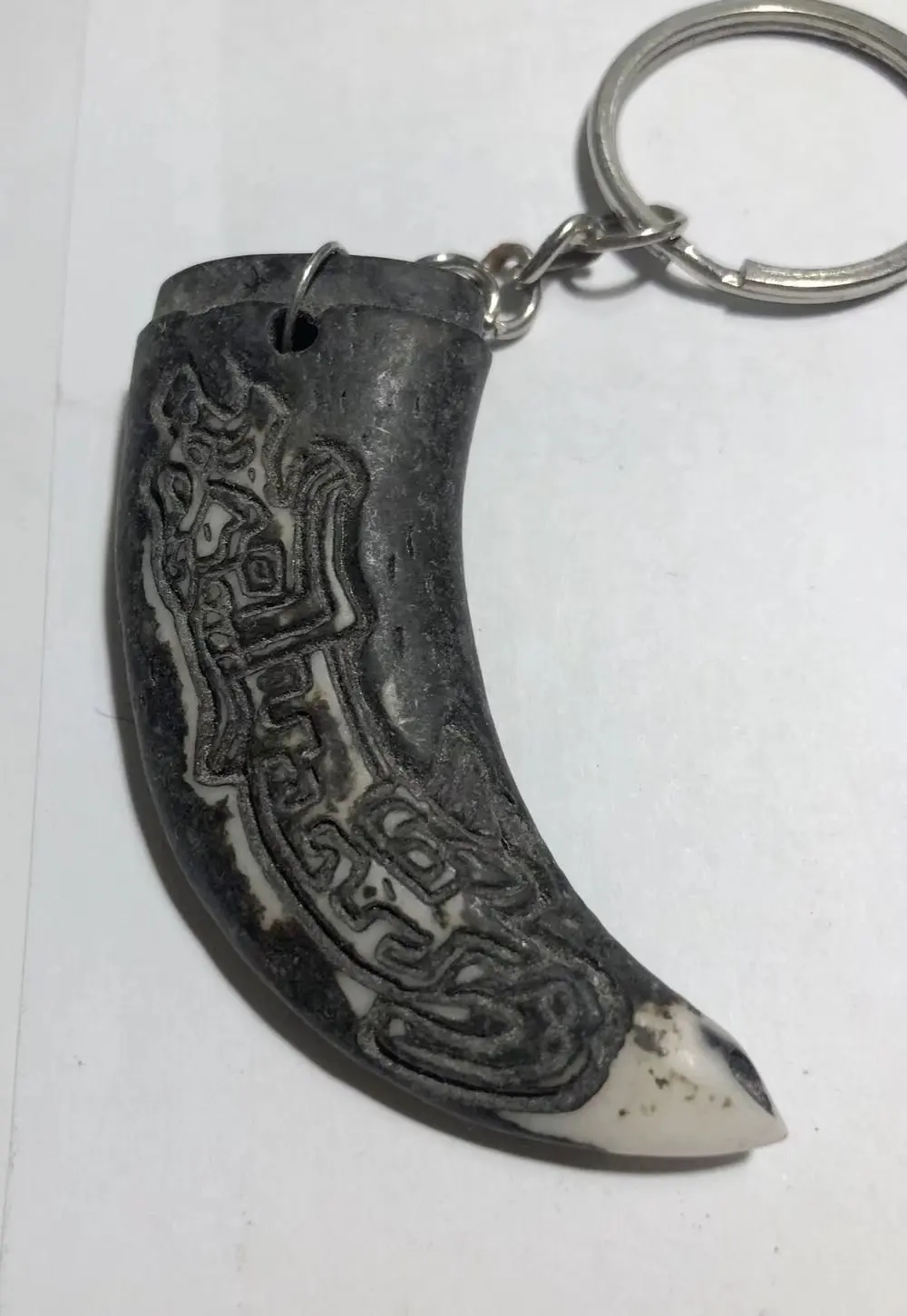 

16 PCS Biker Totem hand Keychain Creative Couple Personality Punk Hip Hop Men Women Party Key Ring Jewelry