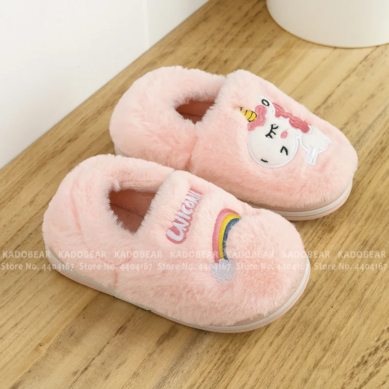 Детские плюшевые тапочки с мультяшным единорогом зимняя обувь для маленьких