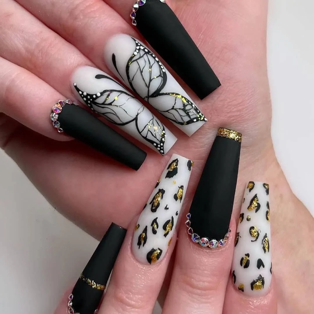 

24Pcs/Box Black White Butterfly Leopard False Nails With Glue Long Ballet Full Cover Nail Tips Acrylic Press On Fake Nails Tools