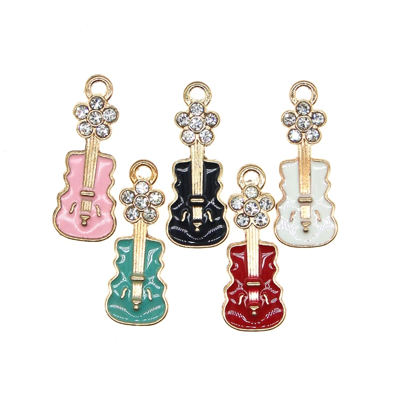 10 шт./лот Милые скрипки Эмали капля масла Вкладной страз музыкального инструмента Символы Сплавный плавающий подвеска подходят для браслета Ювелирные изделия.