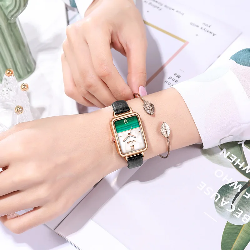 Часы женские прямоугольные с малахитовым циферблатом маленькие кварцевые