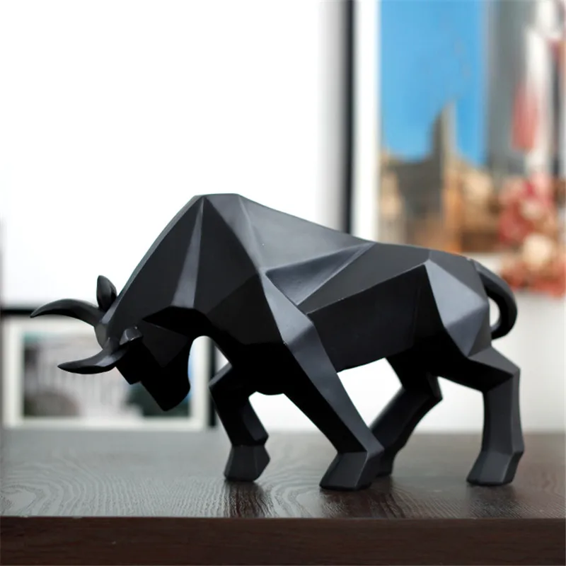 

Geometry Bullfighting Model Resin Art&Craft Statue Creative Simulation Animal Cow Office Desktop Decoration X3544