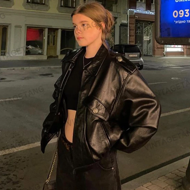 

B-TOTO American Retro Black Short Leather Jacket Female Trendy Ins Autumn Street Jacket 2021 New Fashion