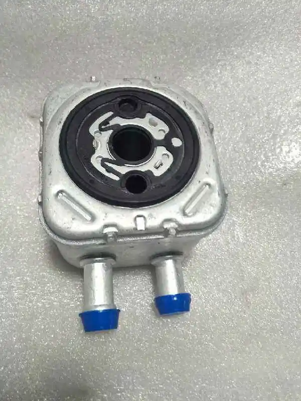 Масляный радиатор двигателя для AUDI V W skoda Seat LEON aluminum OEM: 028117021C