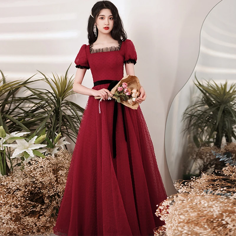 Женское вечернее платье бордовое фатиновое трапециевидной формы длиной до пола