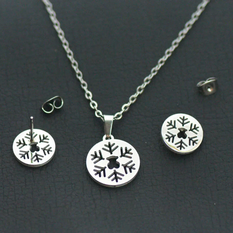 

Hollow Snow Flower Set For Women Stud Earring Pendant Necklace Anniversary Fashion Jewelry