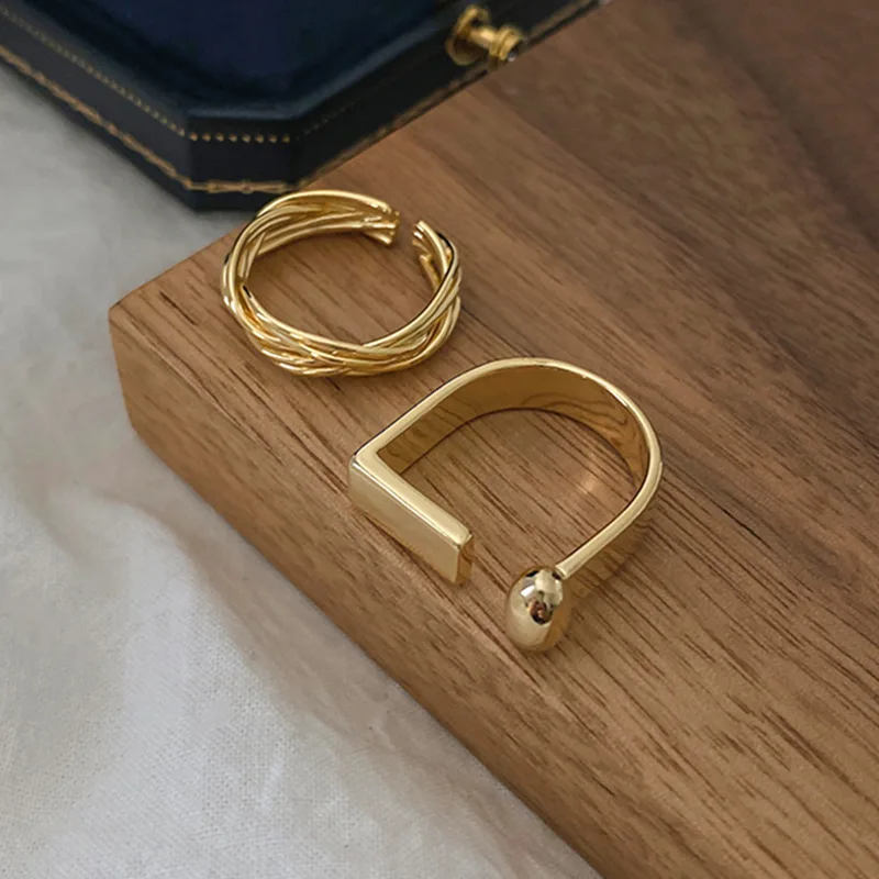 

HANGZHI 2020 New Simple Fashion Design Quality Vintage Not fade D shape Ring Ring for Women Girls Party Jewelry Gift