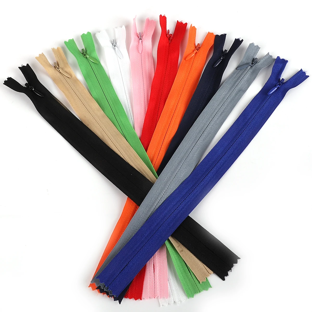 Нейлоновые молнии в виде катушки 28-60 см |