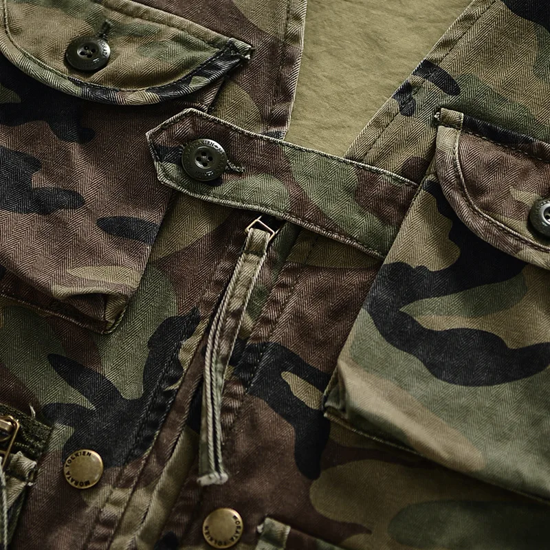 

Men Fashion Military Style Camouflage Multi-Pockets Sleeveless V-Neck Cargo Vests Casual Loose Streetwear Vintage Waistcoat Male