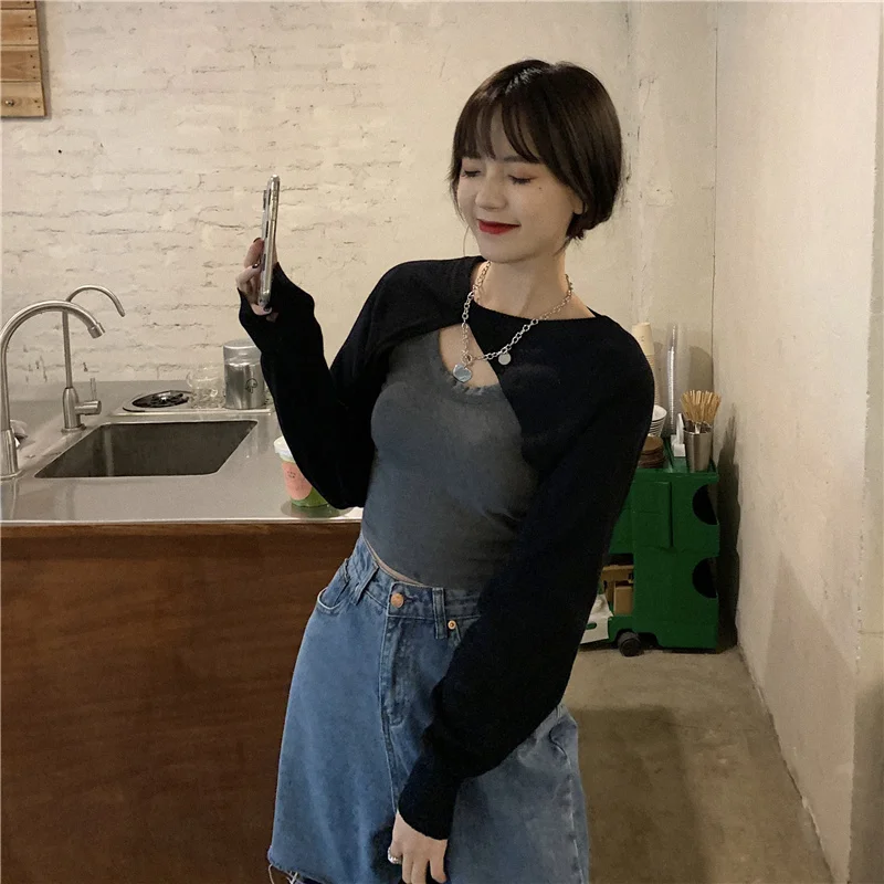 Новинка осени 2021 Модный трикотажный топ свободного кроя с длинным рукавом |