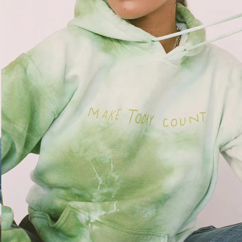 

Tie-Dye Green Loose Letter Print Hoodie Sweatshirts Women Long Sleeve Pullovers Tops 2020Autumn New Streetwear Fashion Plus Size