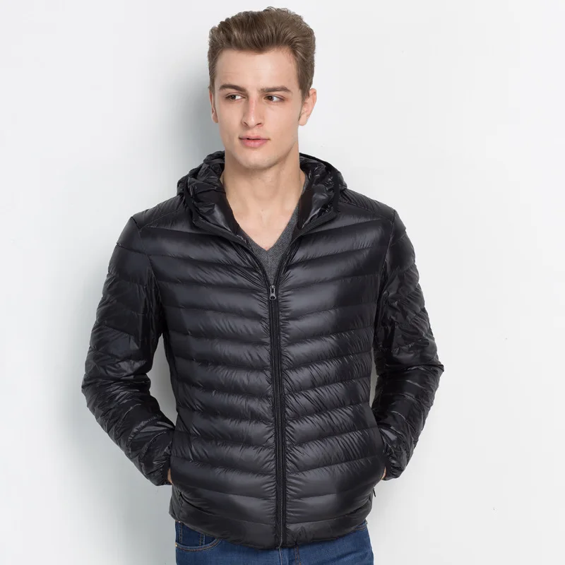

QUANBO Men's Lightweight Water-Resistant Packable Hooded Puffer Jacket