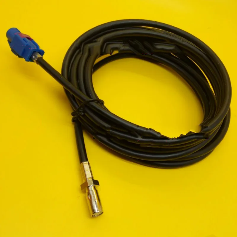 

4Pin Car camera reversing Image LVDS harness wire For BMW M5 3-5-7 series X1 X3 X5RGB