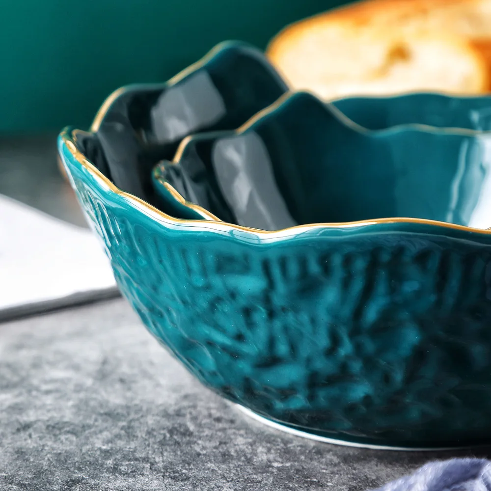 Керамическая миска MUZITY фарфоровая Асимметричная Салатница с золотым краем для