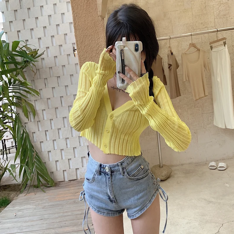 

Knitted V-neck long-sleeved top women's thin micro-transparent single-breasted sweater casual all-match short crop top autumn