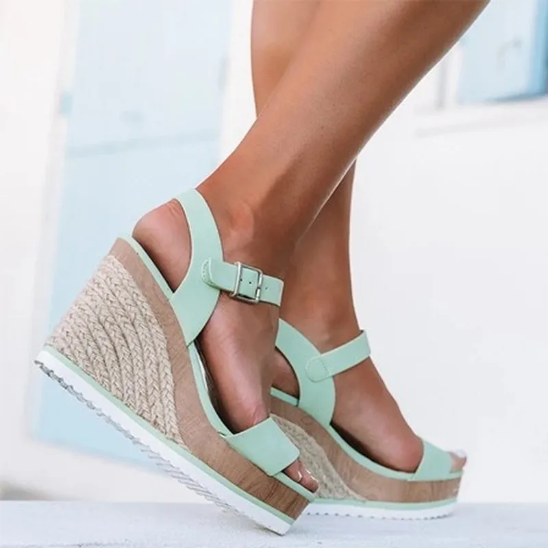 

Women's Shoes